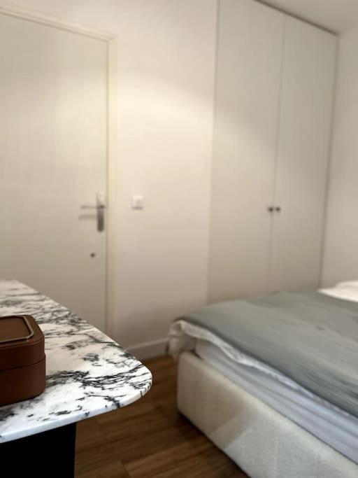 Eze Roc Apartment Luaran gambar