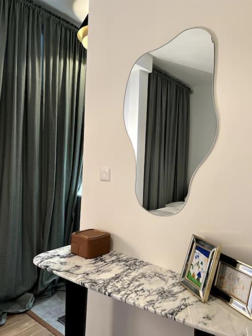 Eze Roc Apartment Luaran gambar