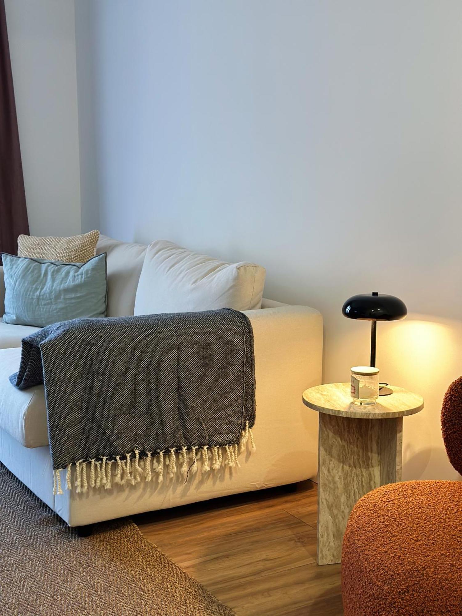 Eze Roc Apartment Luaran gambar